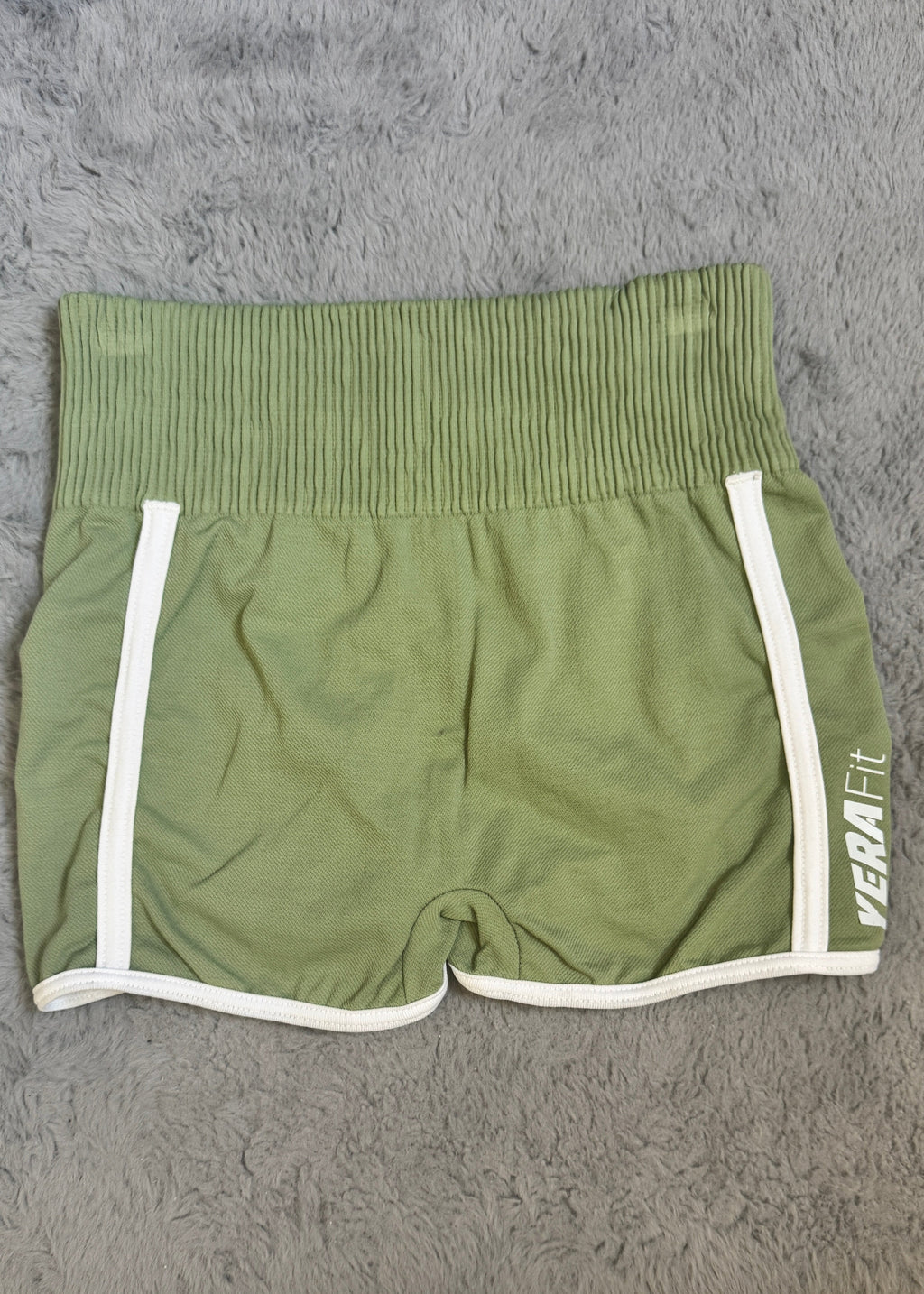SHORT BAYGO VERDE